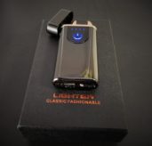 plazmový zapaľovač na cigarety čierny USB nabíjanie dotykový balenie